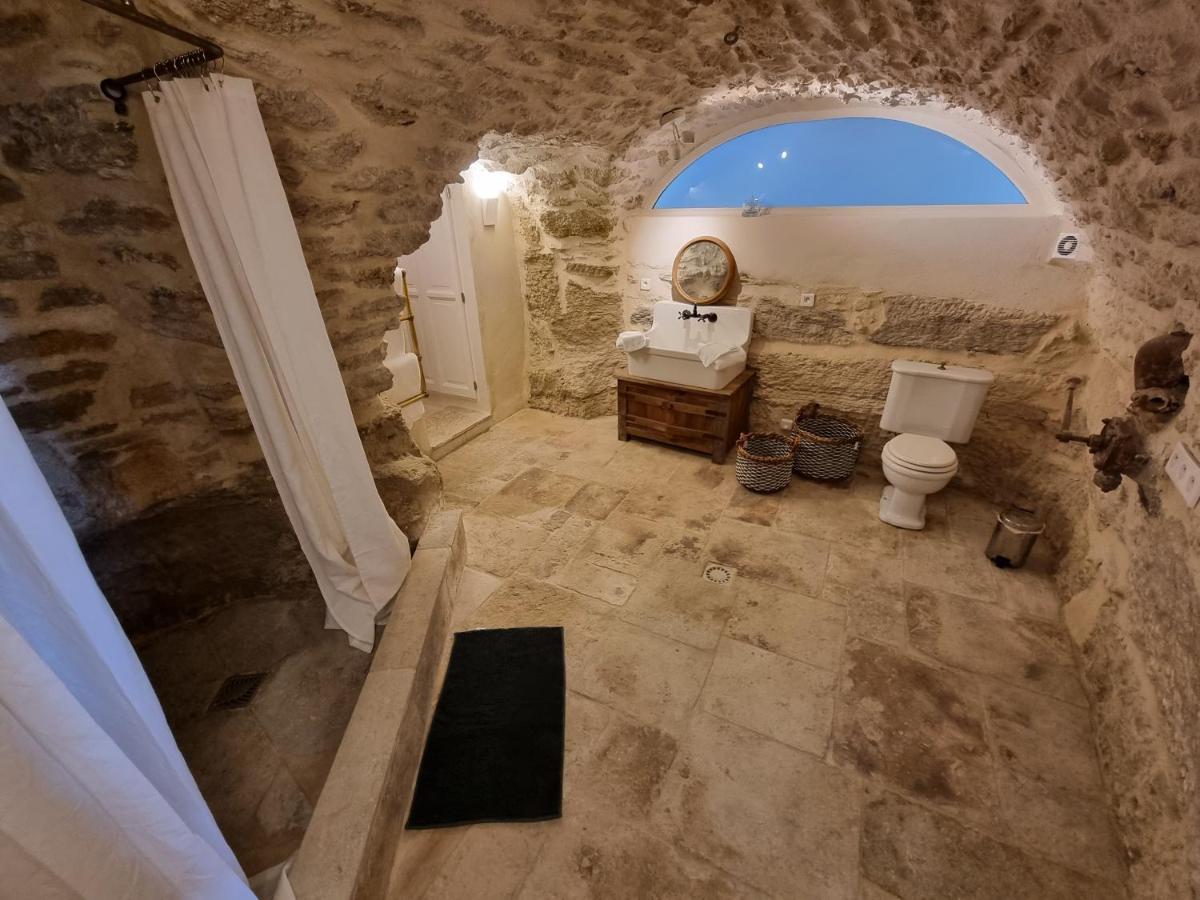 Maison Au Centre Du Village De Gordes Avec Vue Incroyable Exterior photo